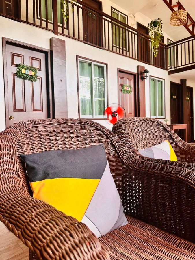Close To The Airport, City Center, Accessible - Amancio'S New Extension Puerto Princesa Eksteriør bilde