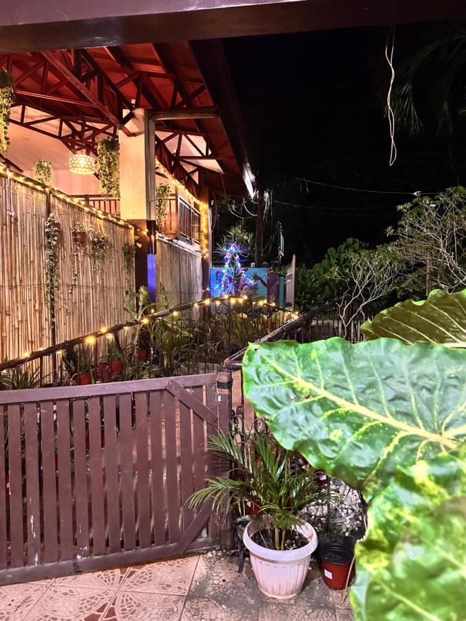 Close To The Airport, City Center, Accessible - Amancio'S New Extension Puerto Princesa Eksteriør bilde